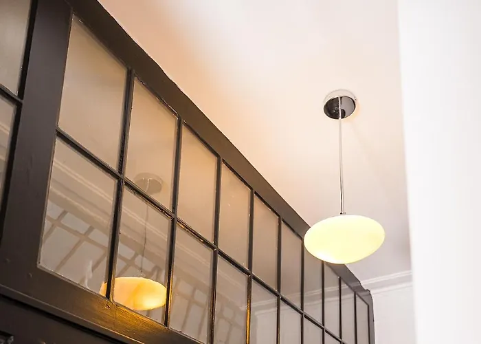 Terraced In The Heart Of - Free Parking شقة