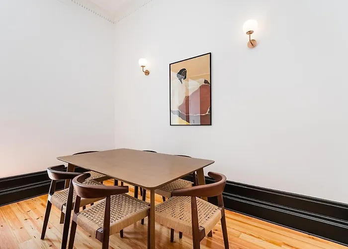 Terraced In The Heart Of - Free Parking شقة