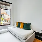 Terraced In The Heart Of - Free Parking *