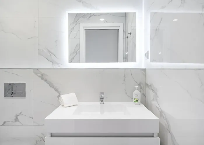 Апартаменты Terraced In The Heart Of - Free Parking Порту